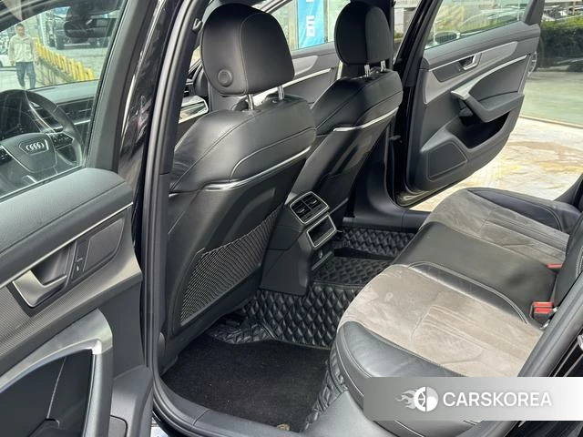 Audi A6L 2022 Черный из Китая, фото 2