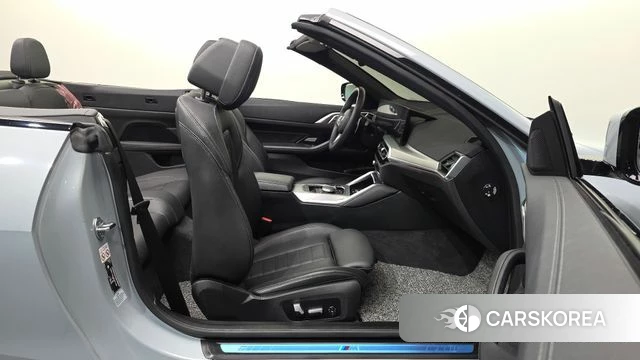 BMW 4 Series (G22) 2023 Цвет галактики из Кореи, фото 2