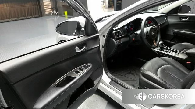 Kia K5 second generation 2018 Серебряный из Кореи, фото 2