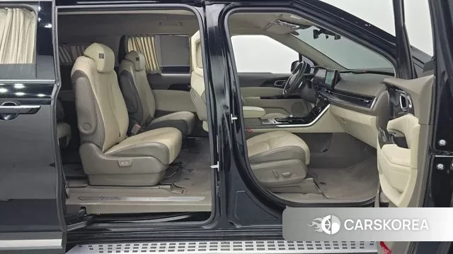 Kia Carnival 4th generation 2022 Черный из Кореи, фото 2