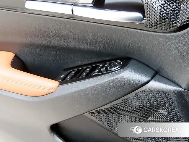 Kia The New Seltos 2024 Черный из Кореи, фото 2