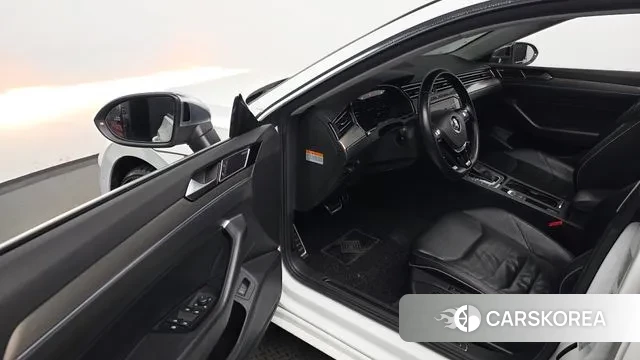 Volkswagen Arteon 2019 Белый из Кореи, фото 2