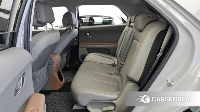 Hyundai Ionic 5 2021 Серебристо-серый из Кореи, фото 2