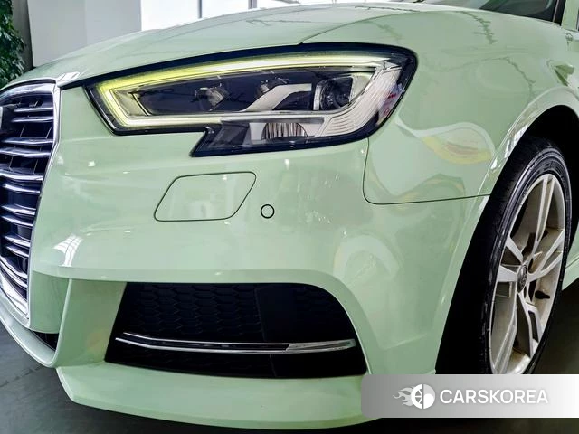 Audi A3 2019 Зеленый из Китая, фото 2