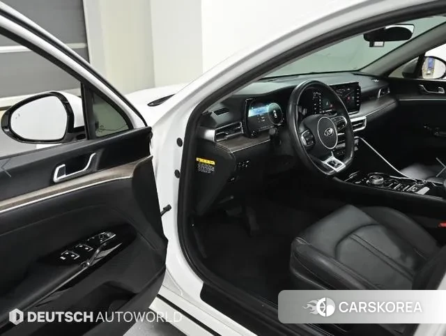 Kia K5 3rd generation 2020 Белый из Кореи, фото 2