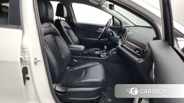Kia Sportage 5th Generation 2022 Белый из Кореи, фото 2