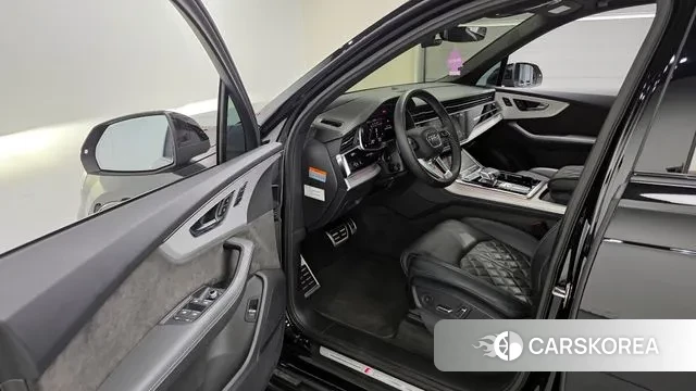 Audi Q7 (4M) 2022 Черный из Кореи, фото 2