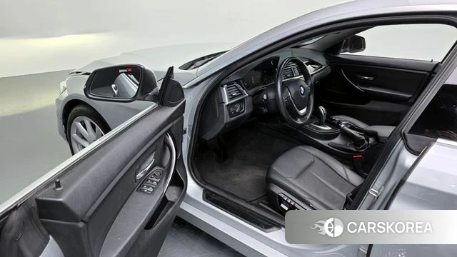 BMW 4 Series (F32) 2019 Серебряный из Кореи, фото 2