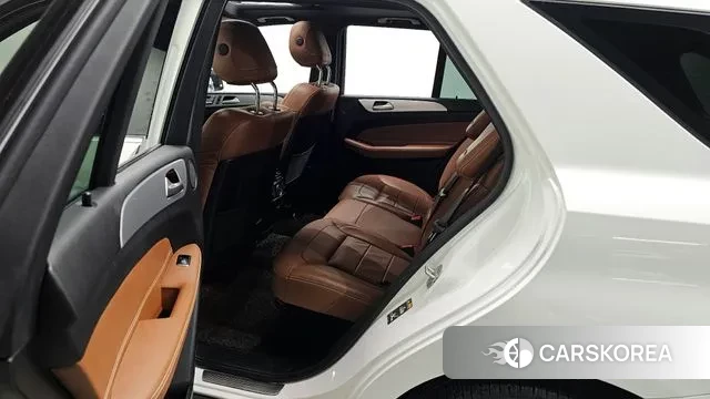 Mercedes-Benz GLE - Class W166 2018 Белый из Кореи, фото 2