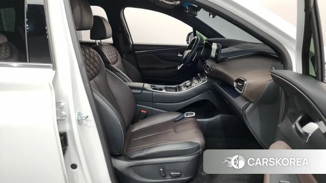 Hyundai The New Santa Fe 2023 Белый из Кореи, фото 2