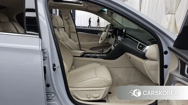 Genesis The New G70 2022 Серебряный из Кореи, фото 2