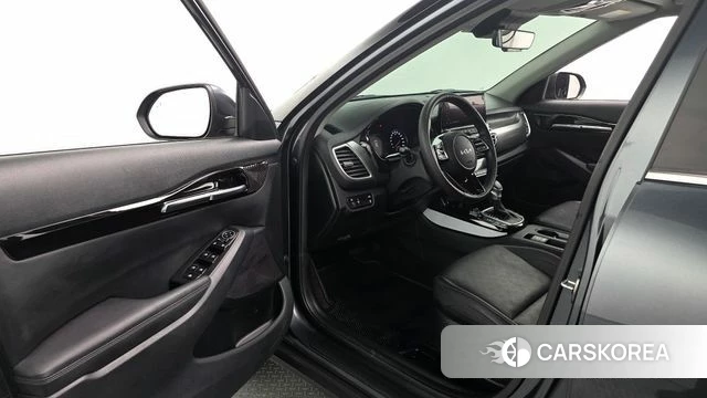 Kia Seltos 2022 Серый из Кореи, фото 2