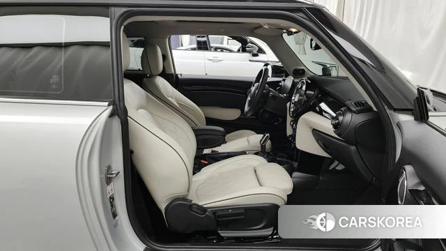 Mini Cooper S 2022 Серебристо-серый из Кореи, фото 2