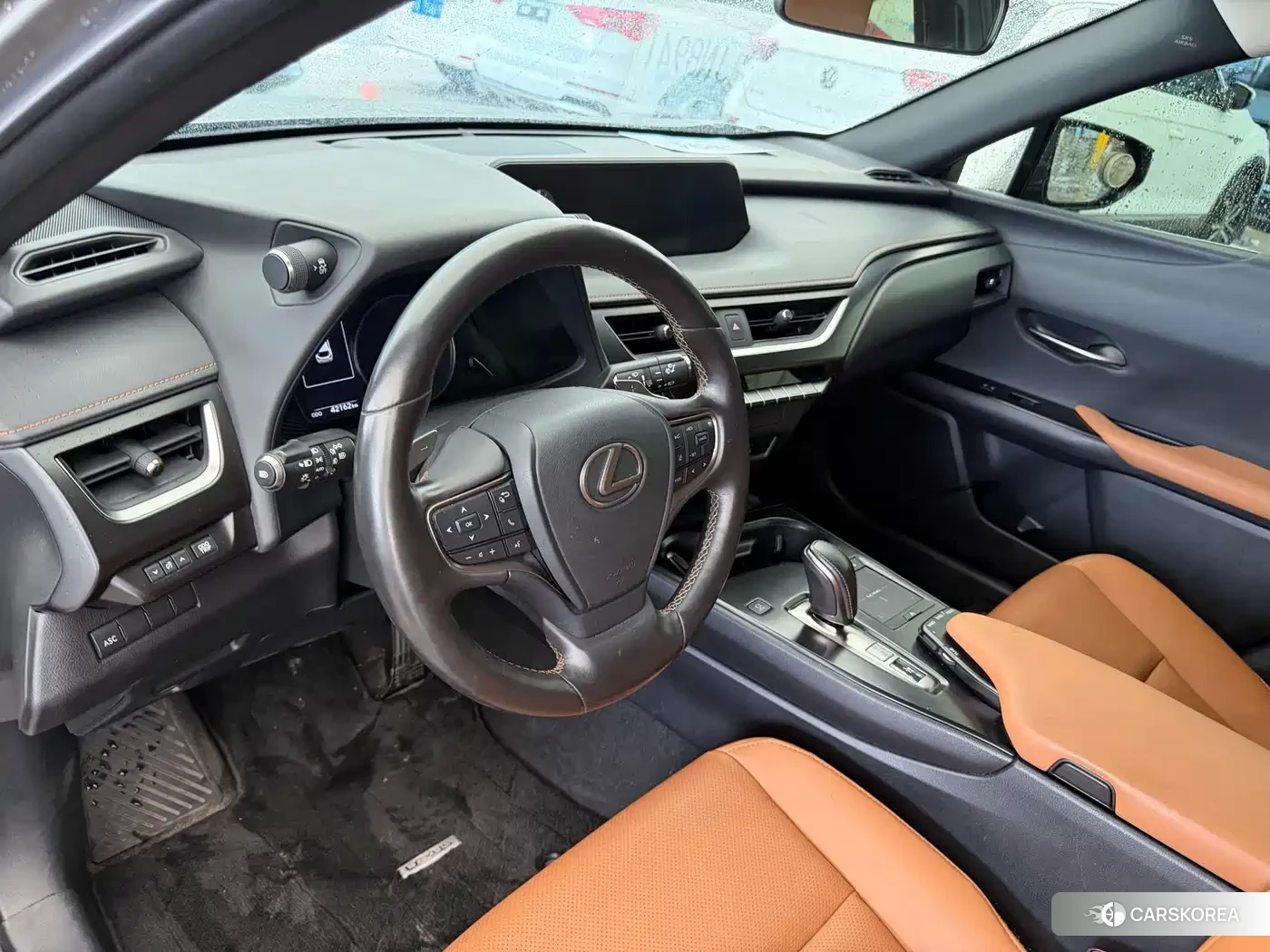 Lexus UX 2021 Silver/gray из Китая, фото 2