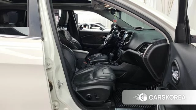 Jeep Cherokee (KL) 2019 Белый из Кореи, фото 2