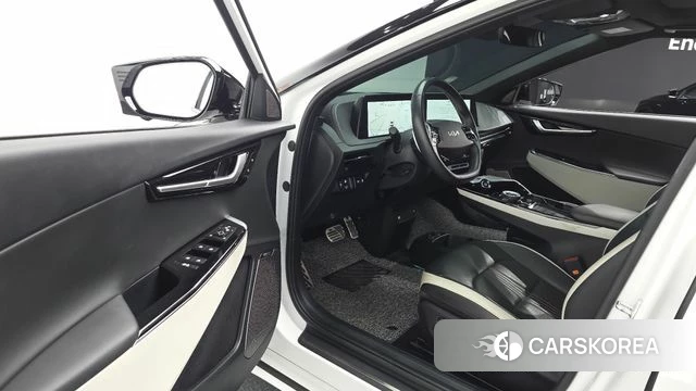 Kia EV6 2023 Белый из Кореи, фото 2