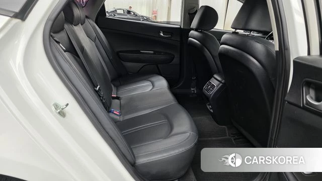 Kia The New K5 2nd generation 2019 Белый из Кореи, фото 2