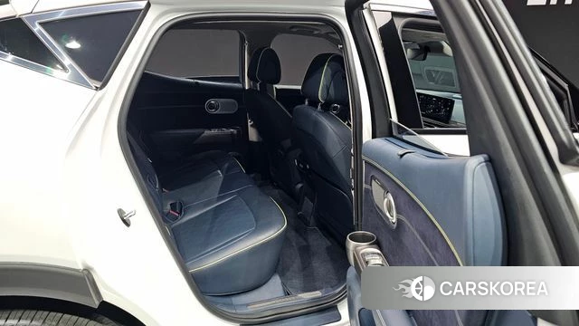 Genesis GV60 2021 Белый из Кореи, фото 2