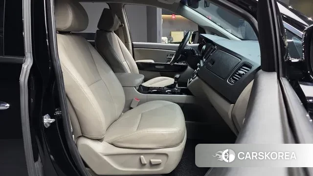 Kia The New Carnival 2020 Черный из Кореи, фото 2