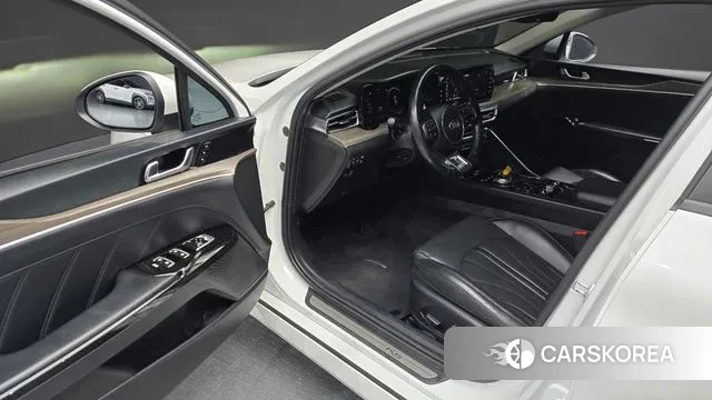 Kia K5 3rd generation 2020 Белый из Кореи, фото 2