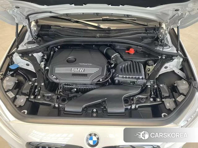 BMW 1 series 2023 Белый из Китая, фото 2