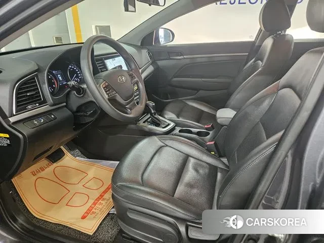 Hyundai Avante AD 2018 Серый из Кореи, фото 2