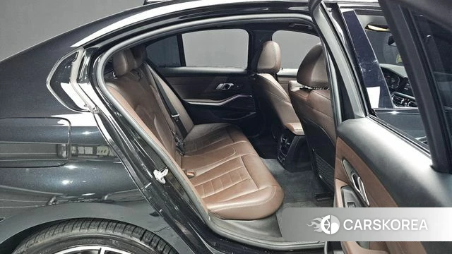 BMW 3 Series (G20) 2020 Черный из Кореи, фото 2