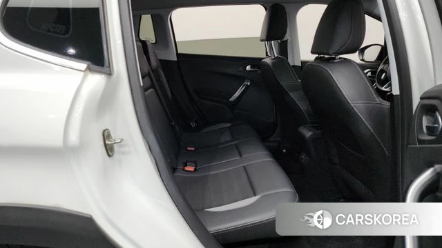 Peugeot 2008 2019 Белый из Кореи, фото 2