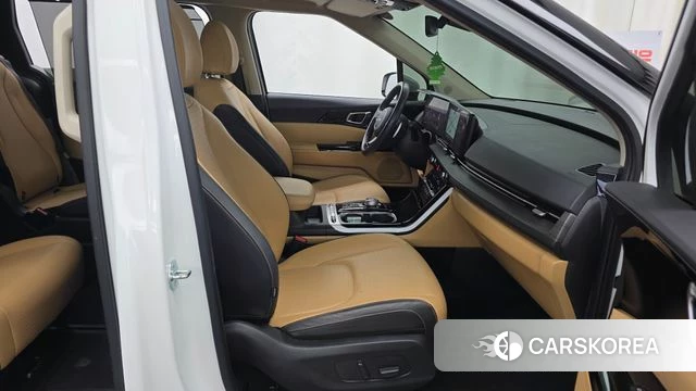 Kia Carnival 4th generation 2023 Белый из Кореи, фото 2