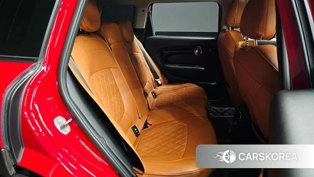 Mini Cooper Clubman 2022 Красный из Кореи, фото 2