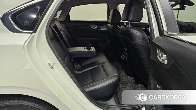 Kia Come New K3 2018 Белый из Кореи, фото 2