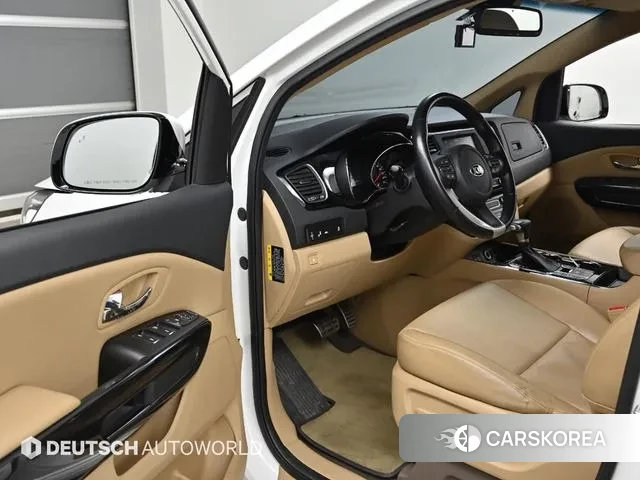 Kia The New Carnival 2019 Белый из Кореи, фото 2