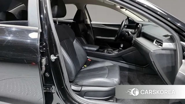 Kia K5 3rd generation 2022 Черный из Кореи, фото 2