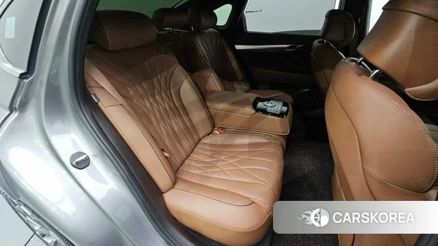 Genesis G80 (RG3) 2022 Серебряный из Кореи, фото 2