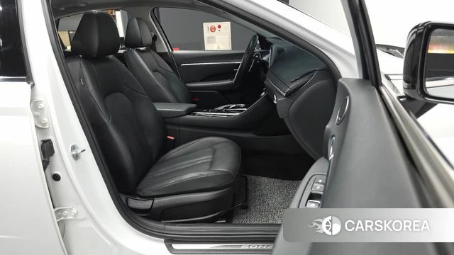 Hyundai Sonata (DN8) 2019 Белый из Кореи, фото 2