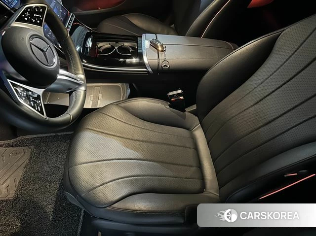 Mercedes-Benz EQE V295 2023 Белый из Кореи, фото 2