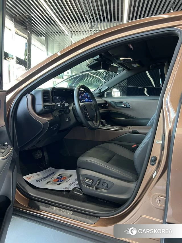 Toyota Crown SportCross 2025 Другой из Китая, фото 2