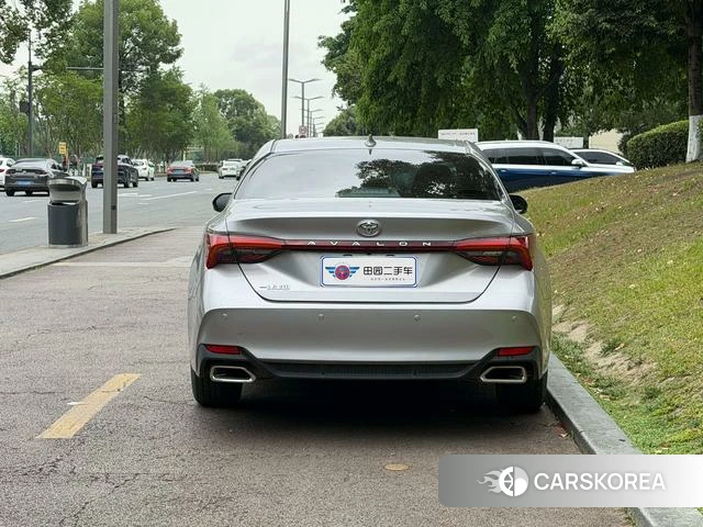 Toyota Asian dragon 2022 Серебристо-серый из Китая, фото 2