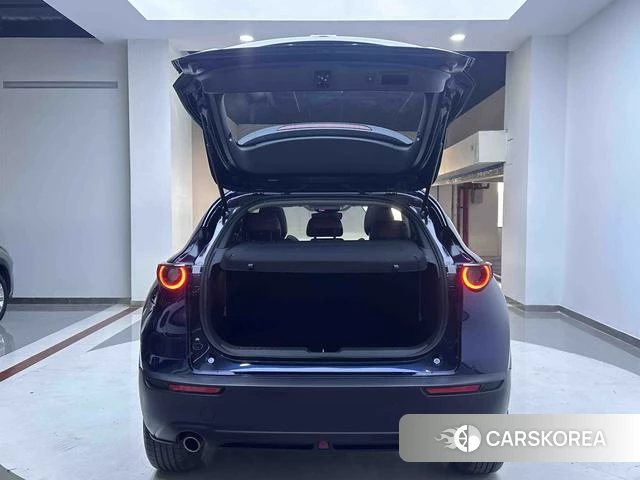 Mazda CX-30 2023 Синий из Китая, фото 2