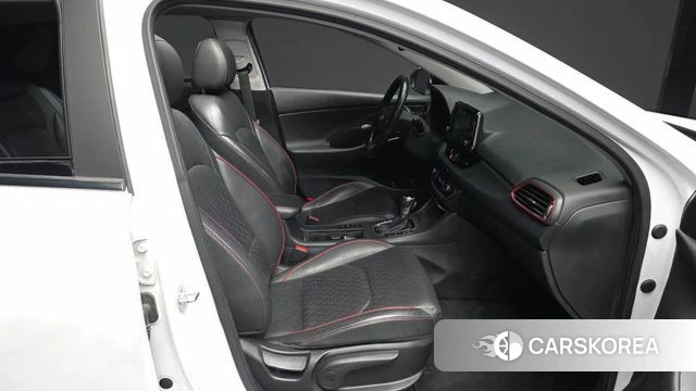 Hyundai i30 (PD) 2018 Белый из Кореи, фото 2