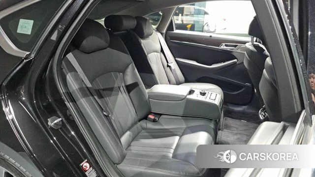 Genesis G80 2018 Черный из Кореи, фото 2