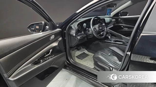 Hyundai Avante (CN7) 2021 Черный из Кореи, фото 2