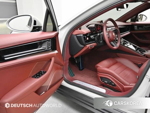 Porsche Panamera (976) 2026 Серебристо-серый из Кореи, фото 2