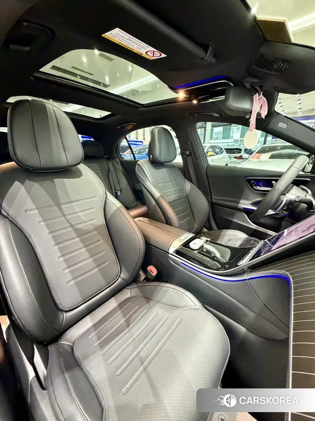 Mercedes-Benz Class C 2023 Темно-серый из Китая, фото 2