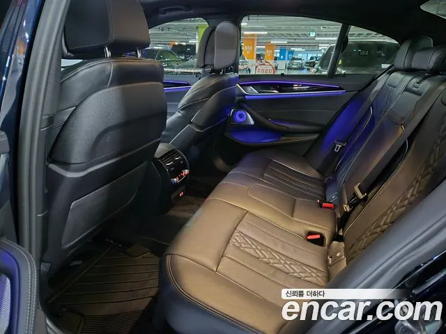 BMW 5 Series (G30) id 2708930 из Кореи 2