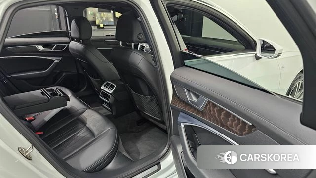 Audi A6 (C8) 2022 Белый из Кореи, фото 2
