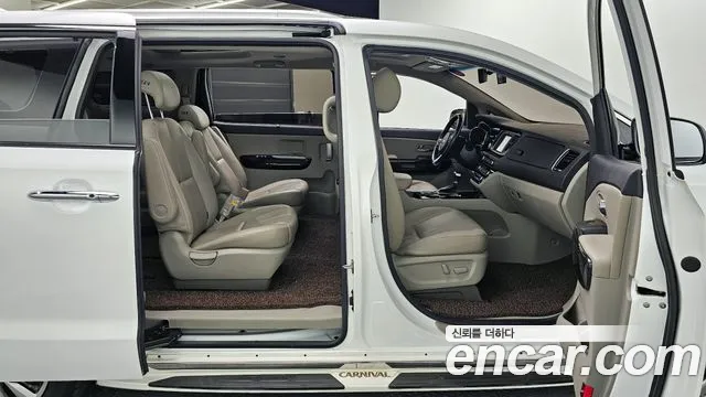 Kia The New Carnival 2018 Белый из Кореи, фото 2