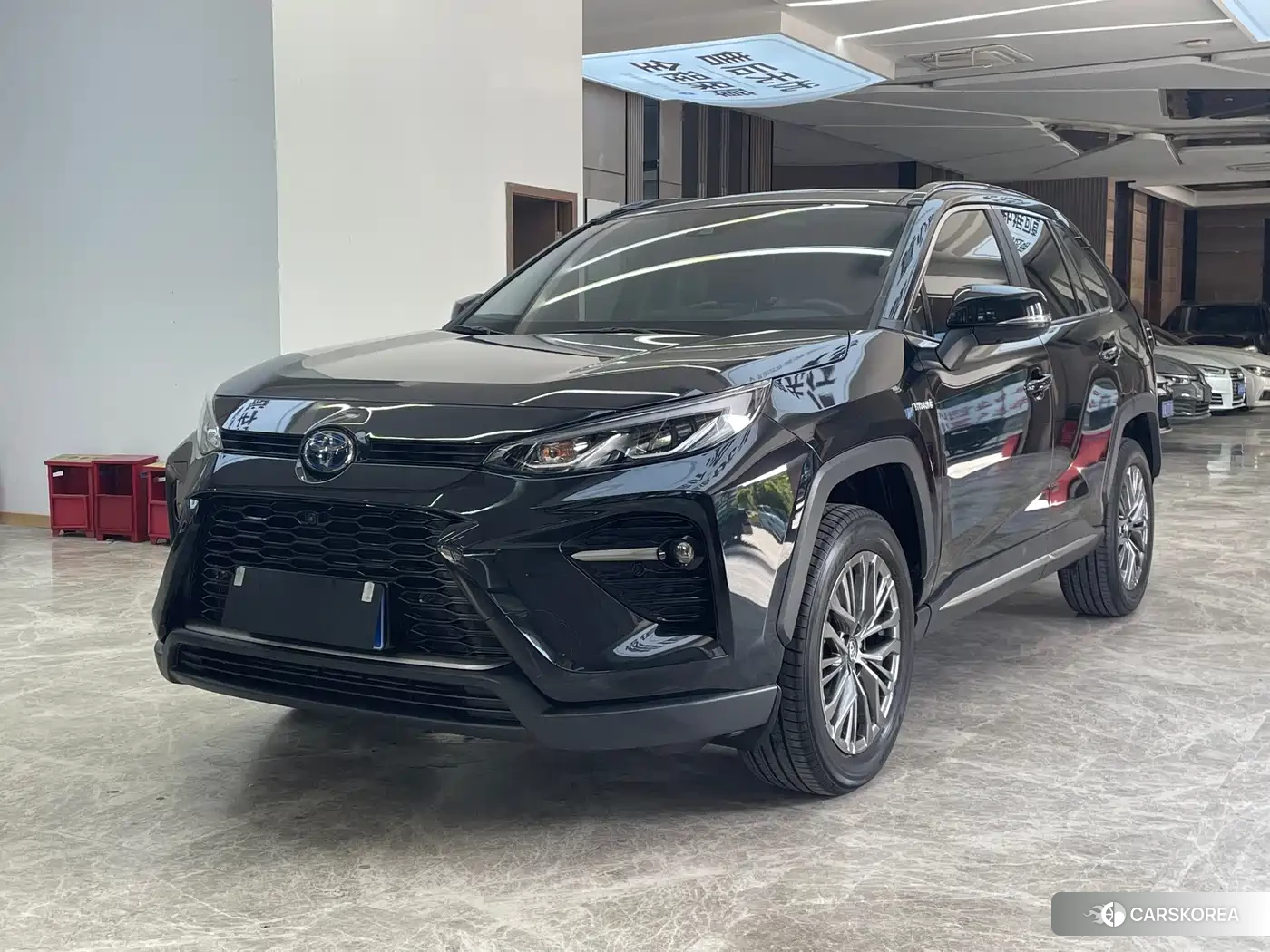 Toyota Wildlander 2024 Черный из Китая, фото 2