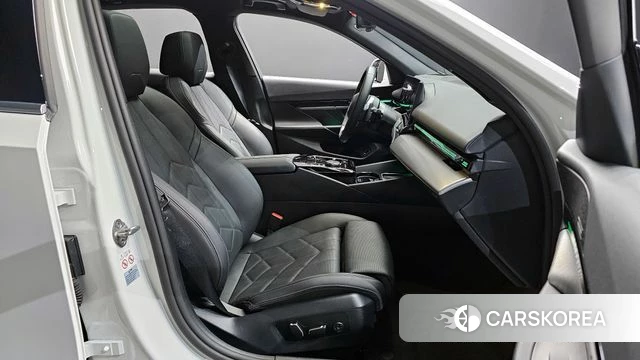 BMW 5 Series (G60) id 3864399 из Кореи 2