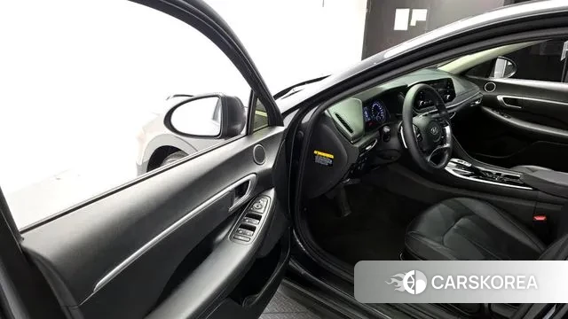 Hyundai Sonata (DN8) 2020 Серый из Кореи, фото 2